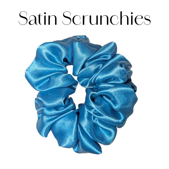 Amiga Mia small blue satin scrunchie hand crafted - Picture 5 of 6